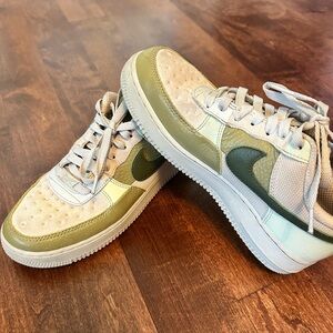 Women’s Nike Air Force One shoes. Size 9.5
